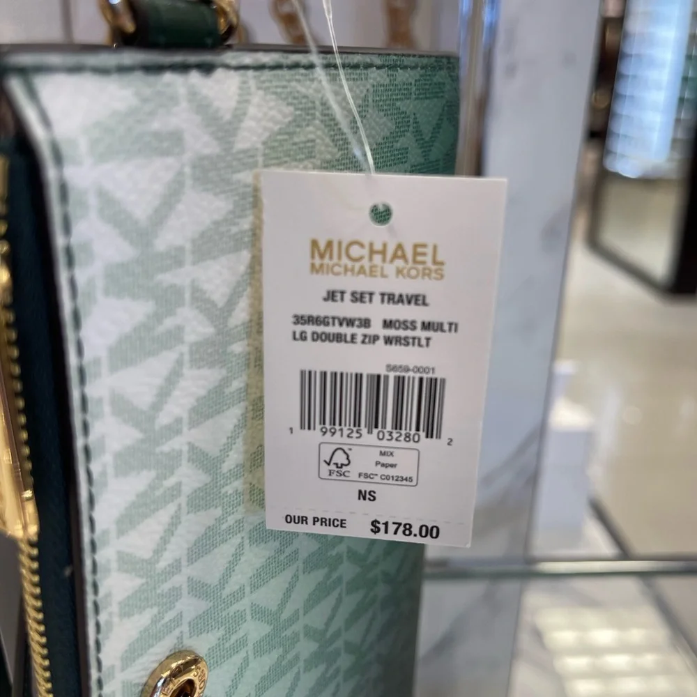 MICHAEL KORS JST Lg Chain Shoulder Tote & Double Zip Wristlet Wallet 
Moss 
NWT - Picture 16 of 16